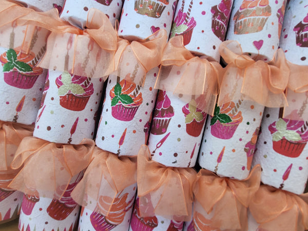 Birthdays - Flowered Cake #001