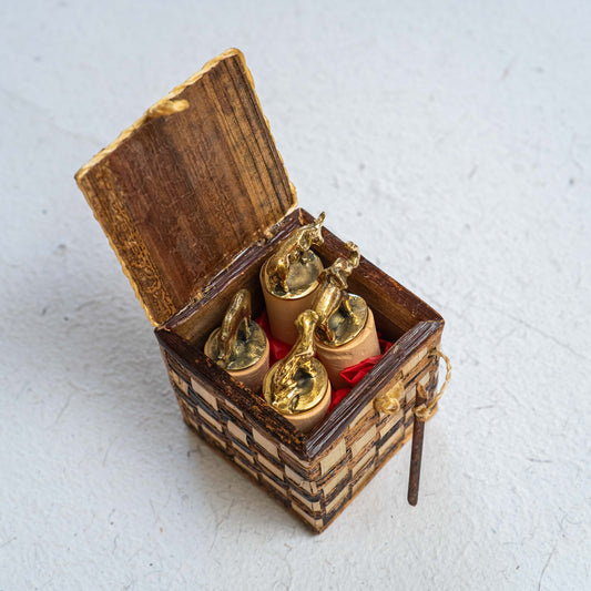Safari Brass Bottle Corks – Set of 4
