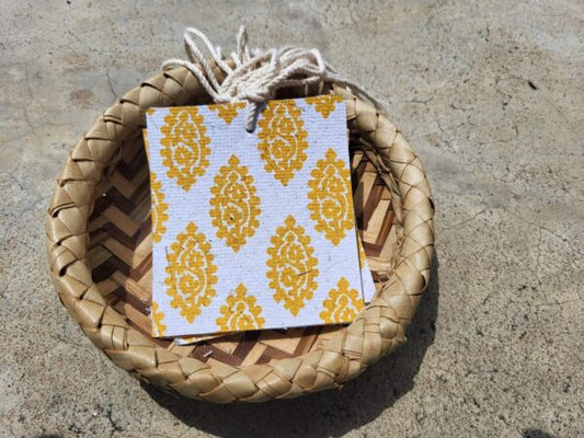 Gift Tags - yellow-paisley