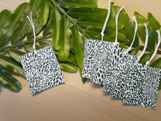 Gift Tags - forest-green-leo