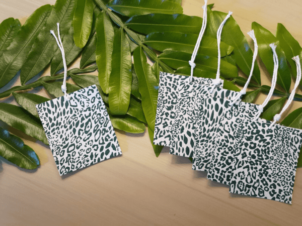 Gift Tags - forest-green-leo